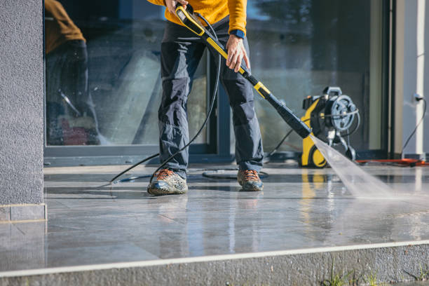 Best Factory Floor Cleaning  in Clarksville, TX